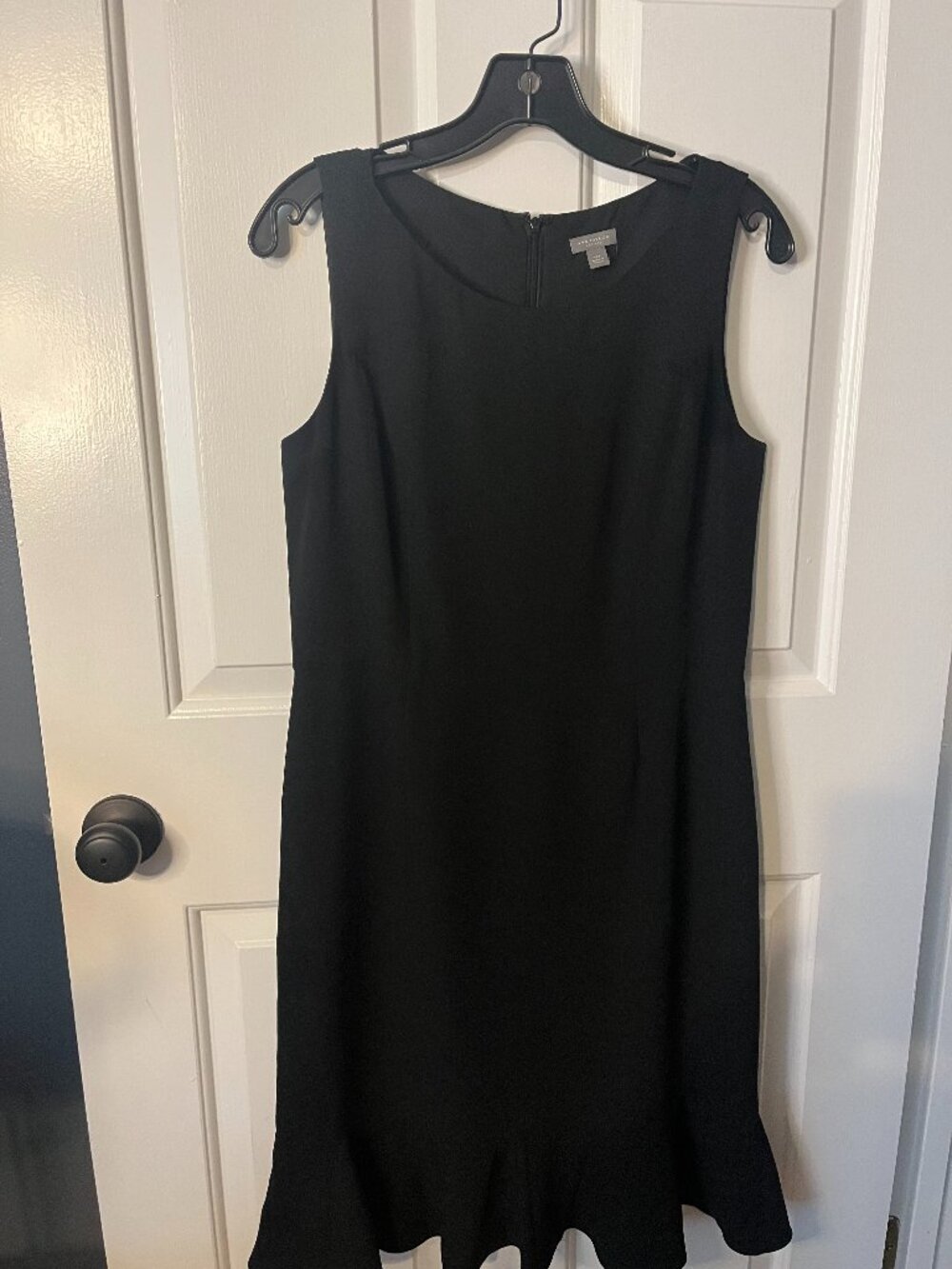 Ann Taylor Classic Black Dress Sleeveless (LBD) - Medium